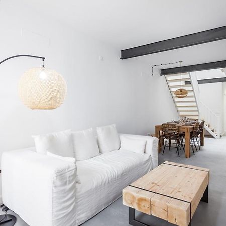 Three Floor House With Terrace Villa บาเลนเซีย ภายนอก รูปภาพ