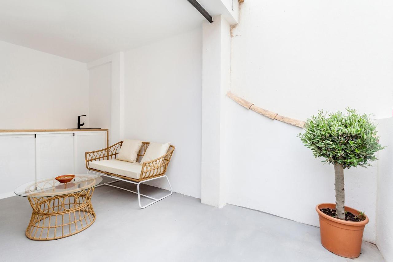 Three Floor House With Terrace Villa บาเลนเซีย ภายนอก รูปภาพ